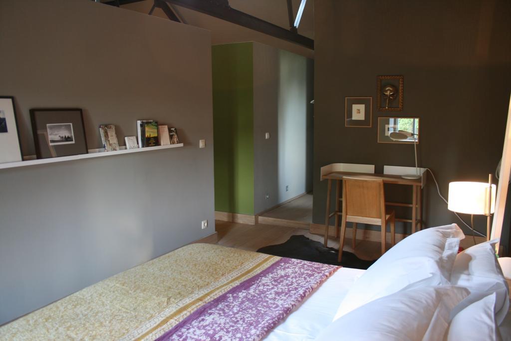 B&B La Chambre D'A Cote Aische-en-Refail Екстериор снимка
